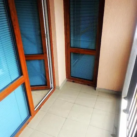 Комплекс Каролина Apartment *